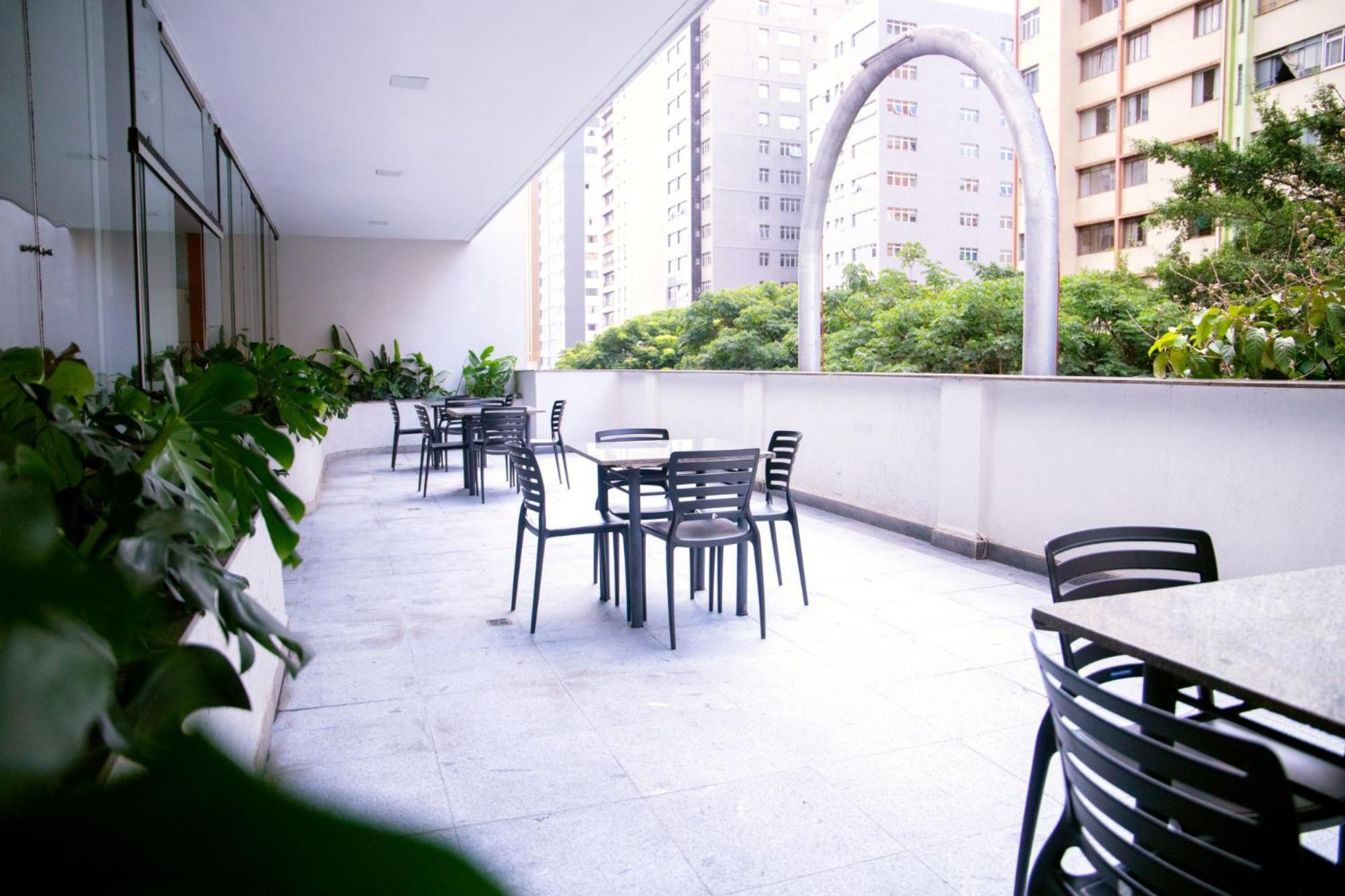 Hotel Bh Palace เบโลโอรีซอนชี ภายนอก รูปภาพ
